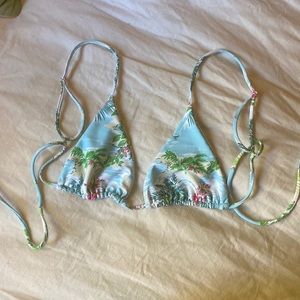 Super cute Skatie bikini top !
